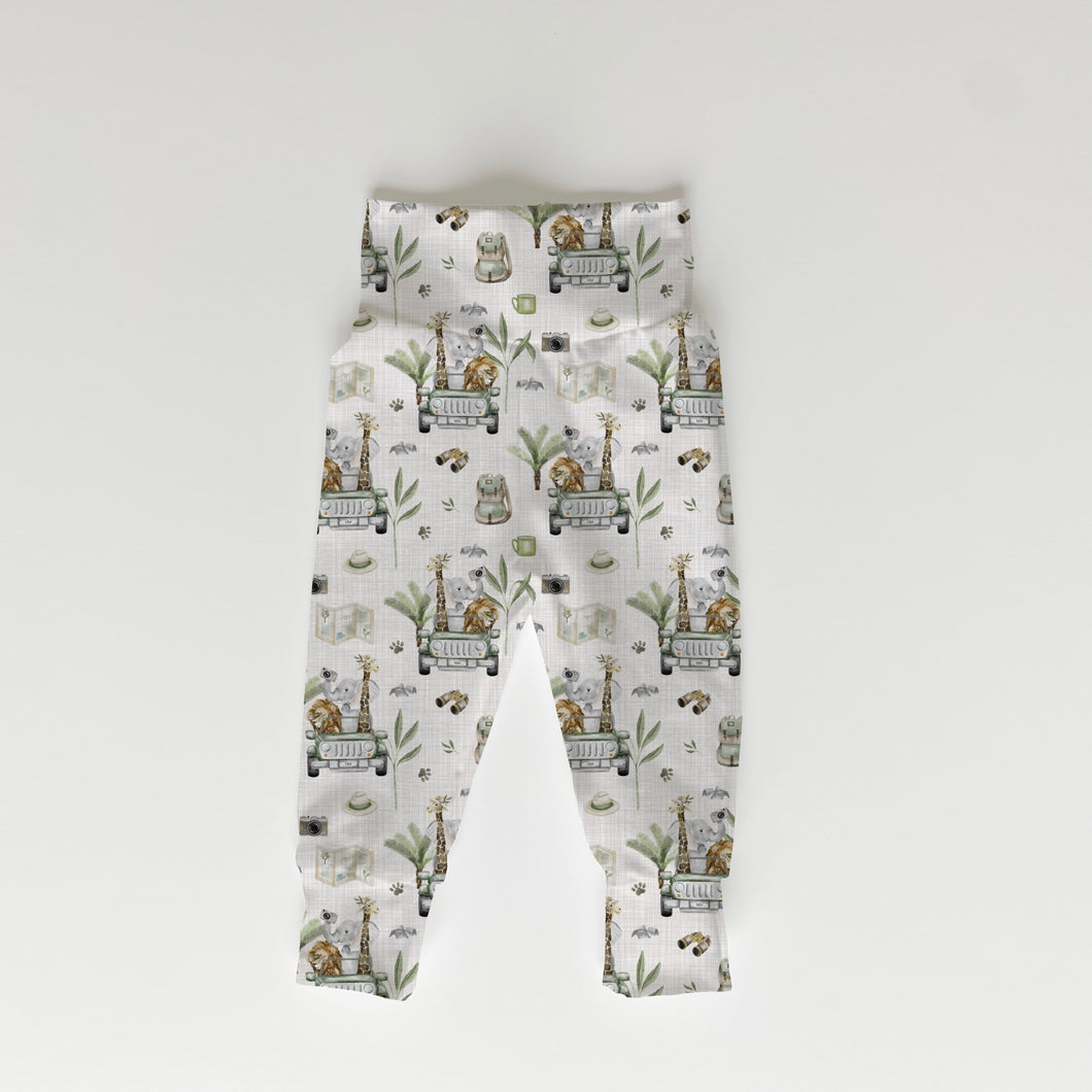 Animals On Safari - Slim Fit Leggings