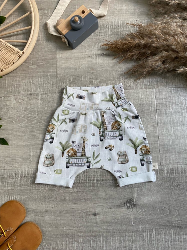 Animals on Safari - Harem rolled shorts